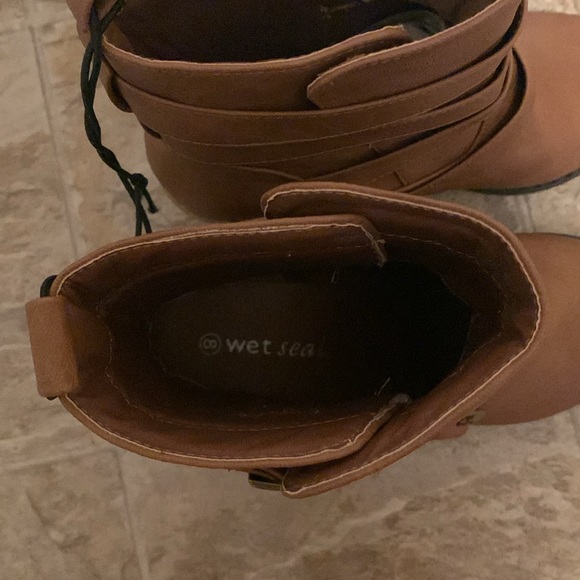 Wet Seal Ankle Boots- Size 8 (NWT) - Picture 4 of 4